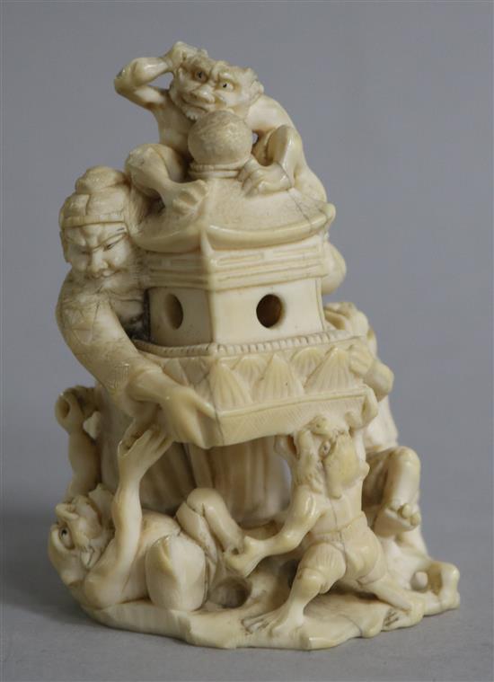 A Japanese ivory netsuke